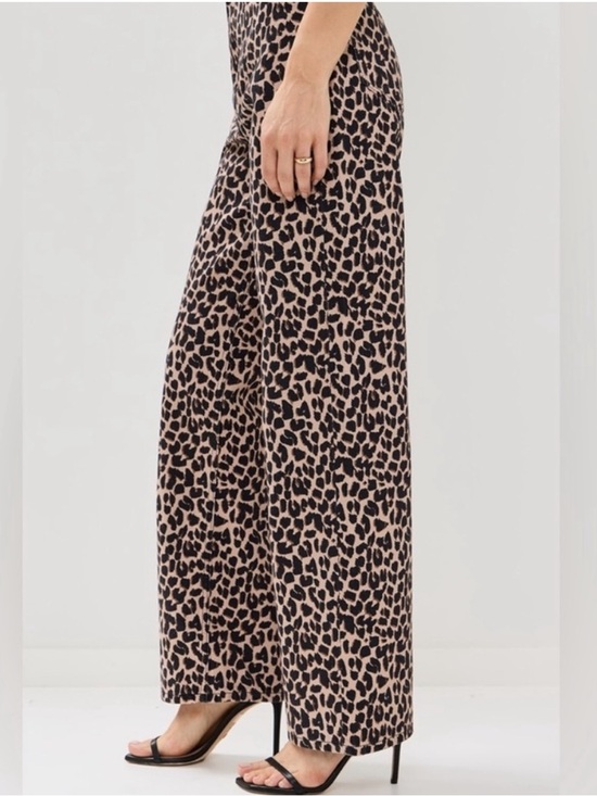 Reformation Pants - Anthropologie Reformation Cary High-Rise Straight-Leg Leopard Jeans Women’s 23